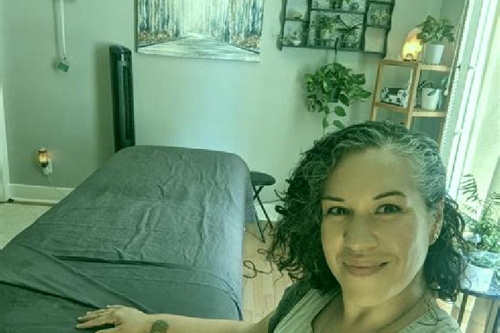 Emily, 39, a blonde grey-eyed ebony companion based in Markdeh. Offering CIM, Massage, BDSM, 69, Domination. Available for incall and outcall, day and evenin...