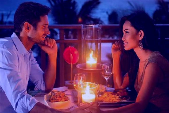Emily, 39, a red amber-eyed middle eastern companion based in Wulipai. Offering Deep French Kissing, GFE, Massage, Couples, Dinner Date. Available for incall...
