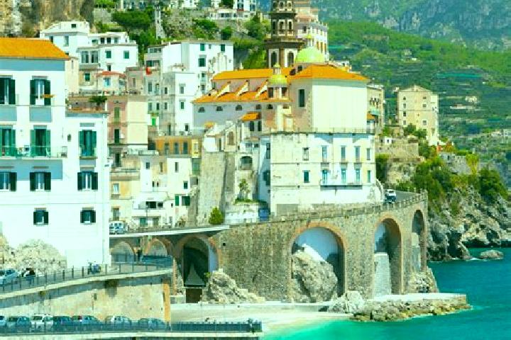 Emily, 39 — Escort in Cerea, Italy