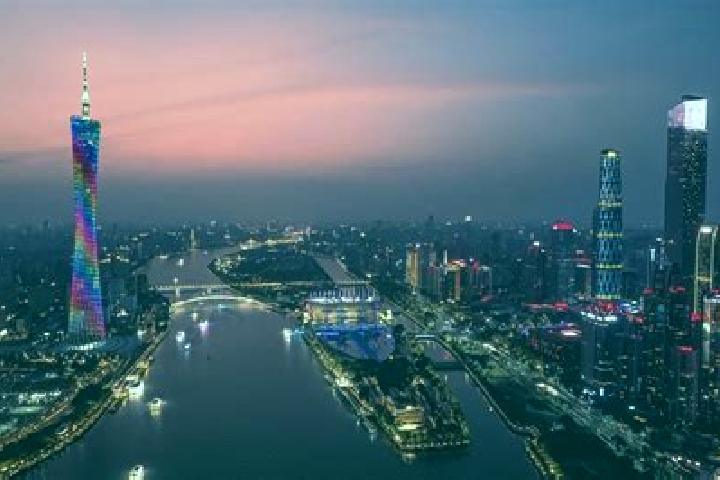 Emily, 39 — Escort in Jidian, China