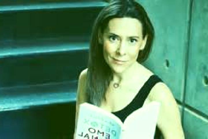 Emily, 39 — Escort in Olmedo de Camaces, Spain