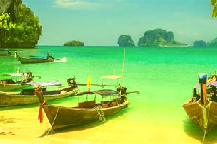 Emily, 39 — Escort in Phon Charoen, Thailand