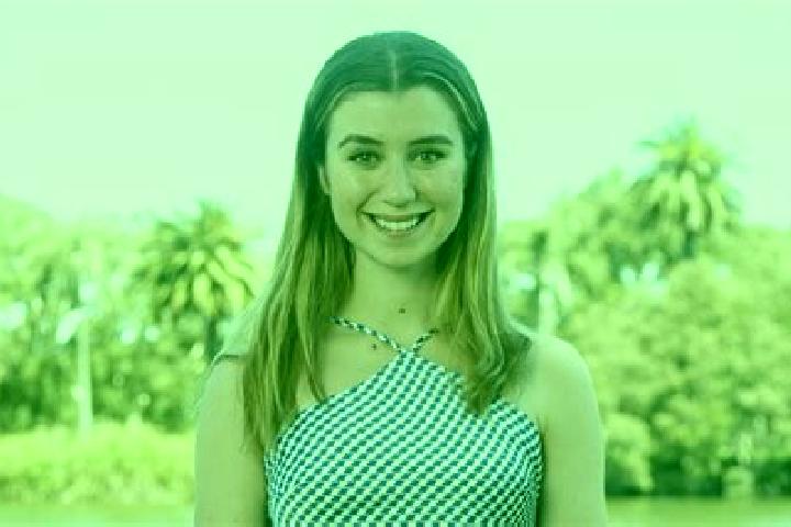 Emily, 39 — Escort in Rasmussen, Australia