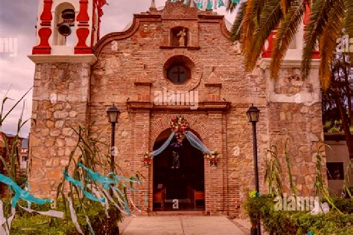Emily, 39 — Escort in Santa Maria Coyotepec, Mexico