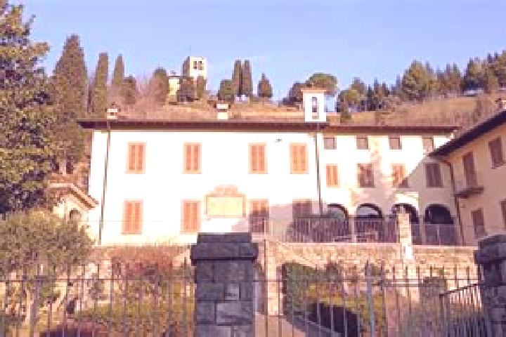 Emily, 39 — Escort in Sotto il Monte Giovanni XXIII, Italy
