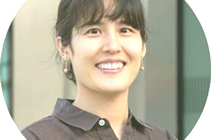 Emily, 39 — Escort in Yuping, China