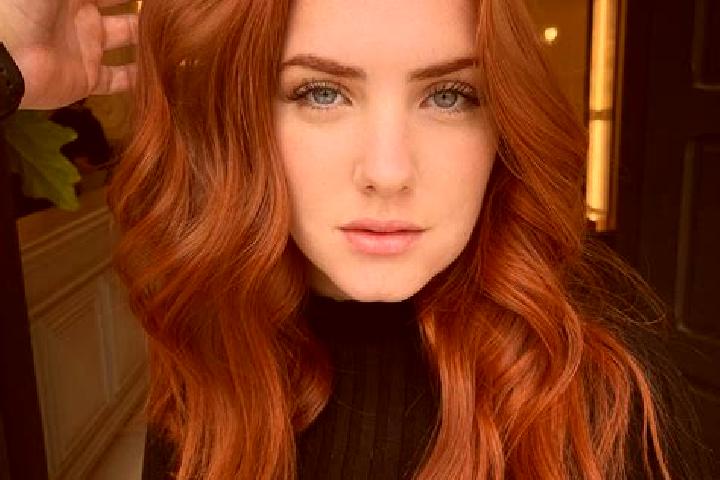 Emma, 20, a auburn blue-eyed mixed companion based in Leira. Offering Dinner Date, OWO, Fetish, Couples. Available for incall and outcall, overnight bookings...