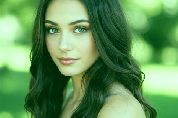 Emma, 20, a black hazel-eyed slavic companion based in Chateau-sur-Epte. Offering Massage, Travel Companion, A-Level, Girlfriend Experience. Available for in...