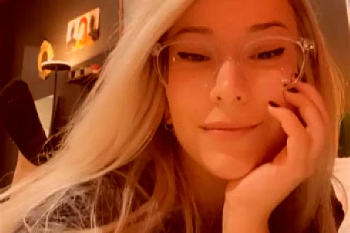 Emma, 20, a blonde dark-eyed ebony companion based in Jech Chentic. Offering Striptease, OWO, Deep French Kissing, Massage. Available for incall and outcall,...