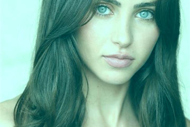 Emma, 20, a brunette blue-eyed caribbean companion based in Tetouan. Offering CIM, Massage, Travel Companion. Available for incall and outcall, overnight boo...