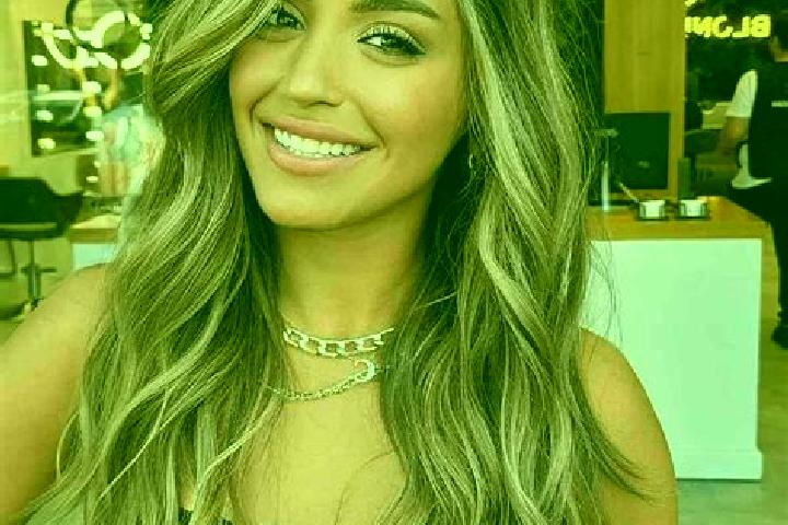 Emma, 20, a dark blonde brown-eyed caribbean companion based in Ivrinezu Mare. Offering Domination, Couples, Deep French Kissing, Overnight. Available for in...