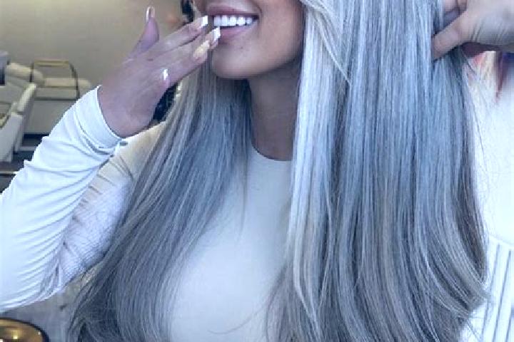 Emma, 20, a dark blonde grey-eyed indian companion based in Bobong. Offering GFE, BDSM, Striptease, Tantra. Available for incall and outcall, overnight booki...