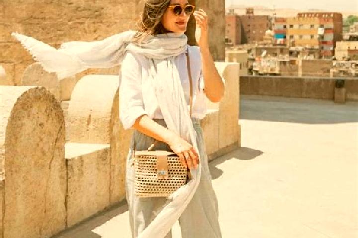 Emma, 20 — Escort in Cairo, United States