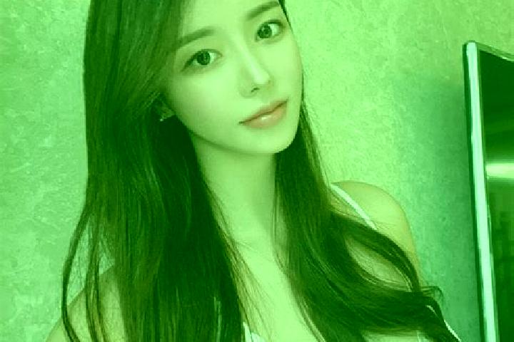 Emma, 20 — Escort in Ganpu, China
