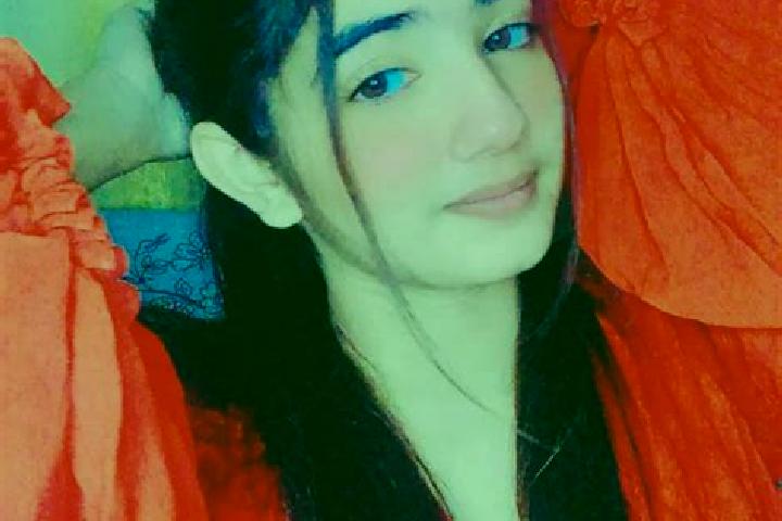 Emma, 20 — Escort in Kashaf, Iran