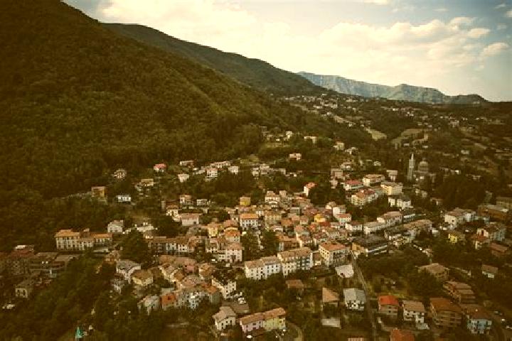 Emma, 20 — Escort in Lizzano, Italy