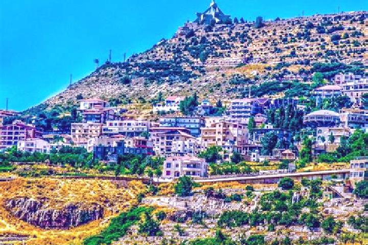 Emma, 20 — Escort in Marjayoun, Lebanon