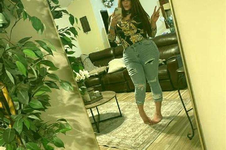 Emma, 20 — Escort in Montevideo, United States