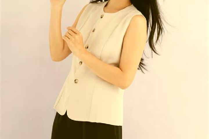 Emma, 20 — Escort in Yana, Myanmar