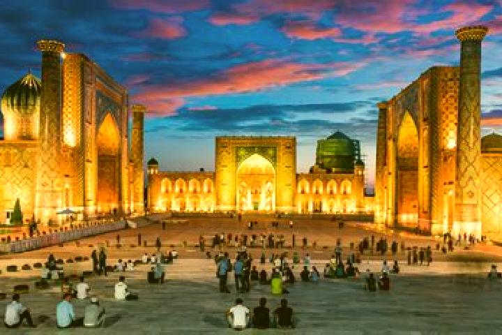 Emma, 20 — Escort in Zarbdor Shaharchasi, Uzbekistan
