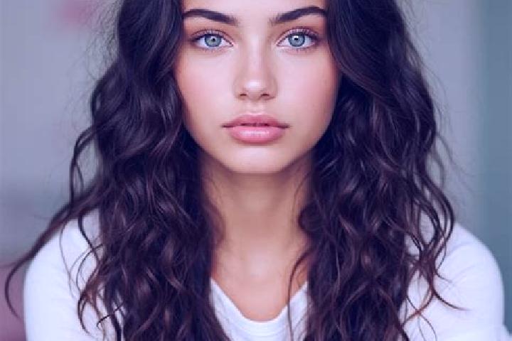 Emma, 21, a auburn amber-eyed mediterranean companion based in Daitari. Offering Tantra, Striptease, A-Level, OWO, Fetish. Available for incall and outcall, ...