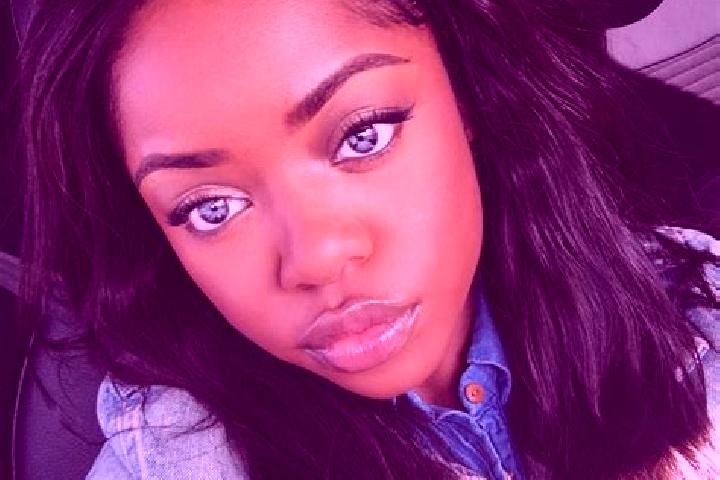 Emma, 21, a black blue-eyed ebony companion based in Santa Elena. Offering 69, Massage, GFE. Available for incall and outcall, overnight bookings available.