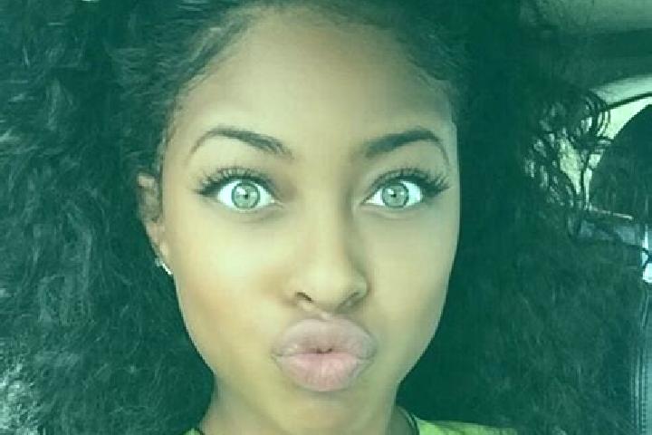 Emma, 21, a black green-eyed ebony companion based in Ray City. Offering Deep French Kissing, Roleplay, Fetish. Available for incall and outcall, day and eve...