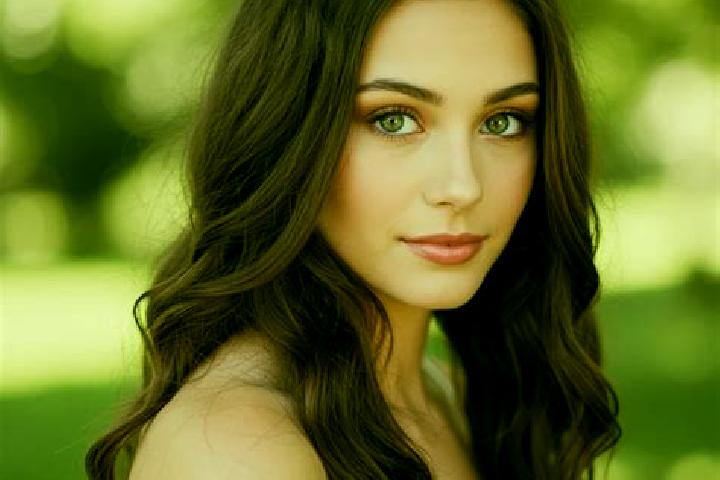 Emma, 21, a brunette hazel-eyed european companion based in Barrio Santiaguito. Offering GFE, OWO, Dinner Date. Available for incall and outcall, day and eve...