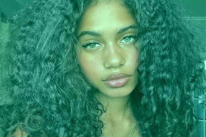 Emma, 21, a chestnut blue-eyed ebony companion based in San Pedro Nexapa. Offering Deep French Kissing, 69, A-Level. Available for incall and outcall, overni...