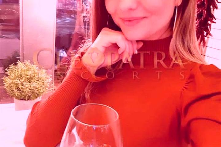 Emma, 21, a red brown-eyed middle eastern companion based in Ceriano Laghetto. Offering Domination, Overnight, Deep French Kissing, Dinner Date, OWO. Availab...