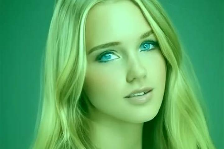Emma, 21, a red dark-eyed slavic companion based in Samarang. Offering CIM, Deep French Kissing, Party Girl. Available for incall and outcall, overnight book...