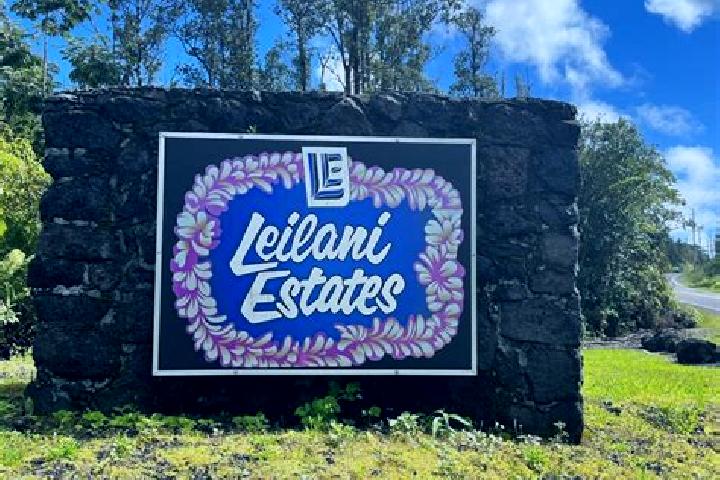 Emma, 21 — Escort in Leilani Estates, United States