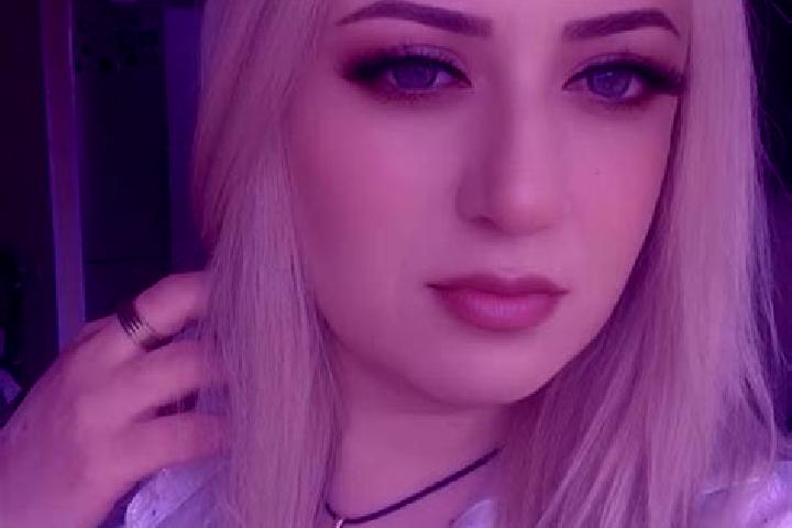 Emma, 21 — Escort in Mets Parni, Armenia