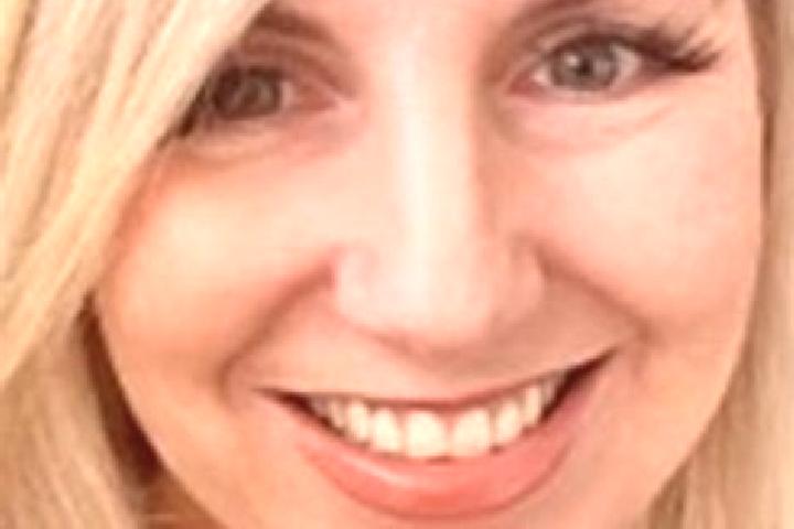 Emma, 21 — Escort in West Arnhem, Australia