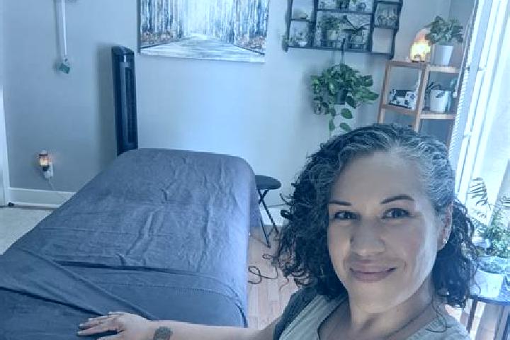 Emma, 22, a black grey-eyed caucasian companion based in Al Hashimiyah. Offering A-Level, Tantra, Overnight, Prostate Massage, Travel Companion. Available fo...