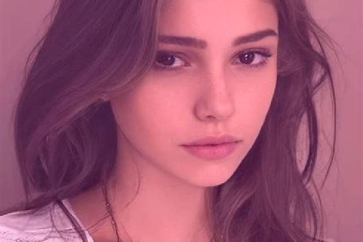 Emma, 22, a brunette grey-eyed slavic companion based in Browns Lake. Offering Massage, BDSM, GFE. Available for incall and outcall, overnight bookings avail...