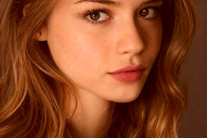 Emma, 22, a chestnut dark-eyed latina companion based in Marcilly-sur-Tille. Offering Roleplay, Prostate Massage, A-Level, Party Girl. Available for incall a...