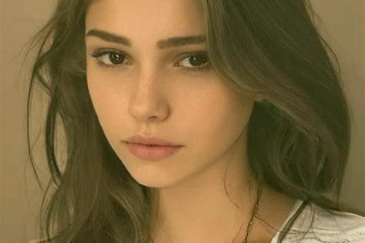 Emma, 22, a chestnut dark-eyed slavic companion based in Currie. Offering CIM, A-Level, Overnight. Available for incall and outcall, overnight bookings avail...