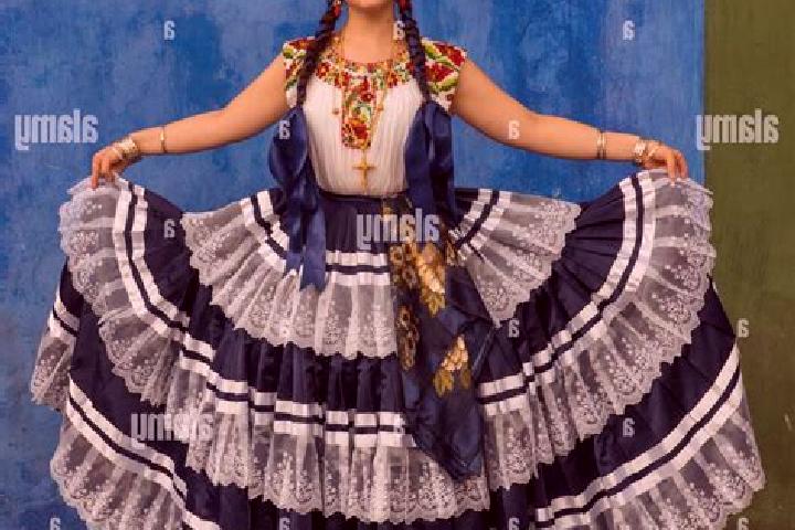 Emma, 22 — Escort in Cacahuatepec, Mexico