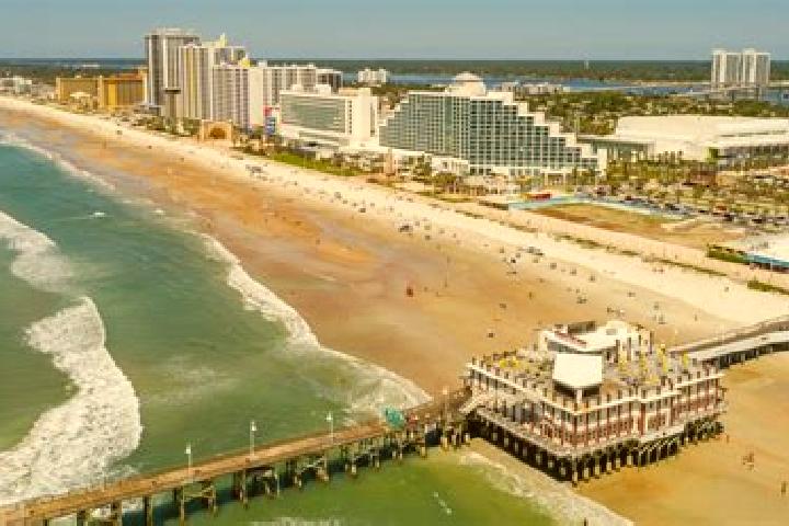 Emma, 22 — Escort in Daytona Beach, United States