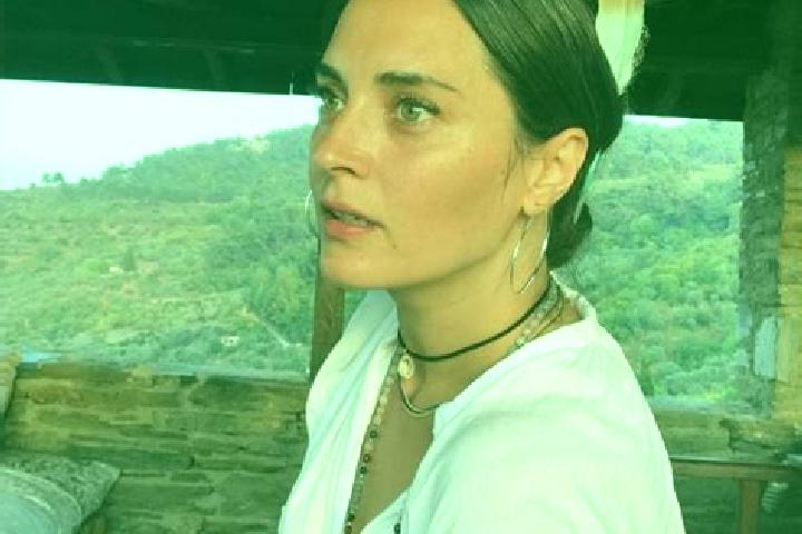 Emma, 22 — Escort in Guerbuez, Turkey