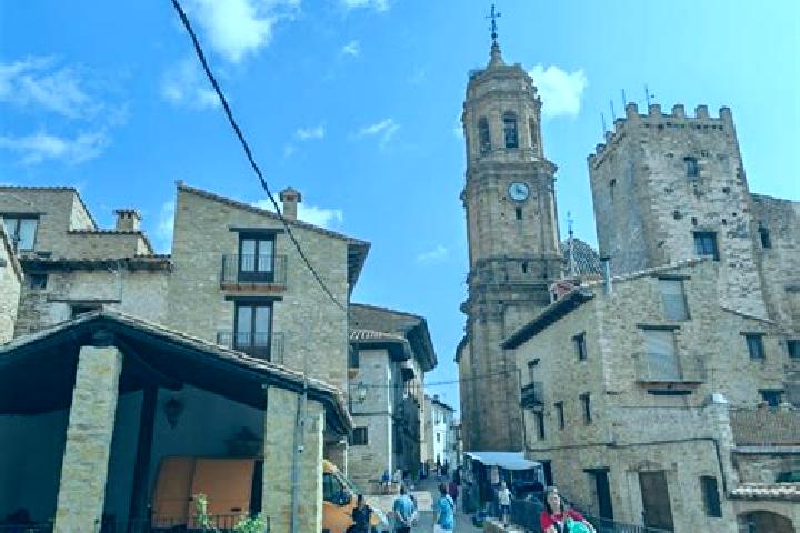 Emma, 22 — Escort in La Iglesuela del Cid, Spain
