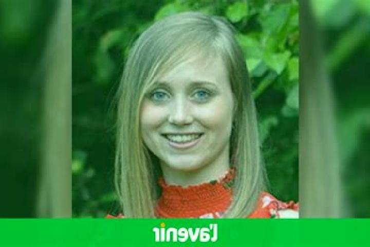 Emma, 22 — Escort in Noville-sur-Mehaigne, Belgium