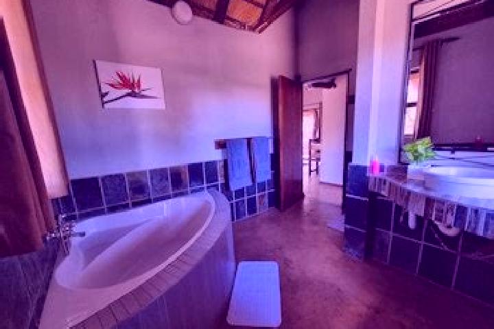 Emma, 22 — Escort in Rooiboklaagte B, South Africa