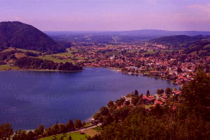 Emma, 22 — Escort in Schliersee, Germany
