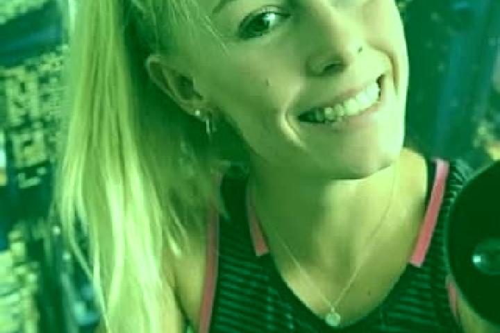 Emma, 22 — Escort in Solrod, Denmark