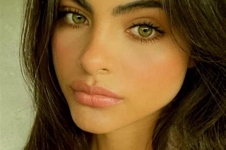 Emma, 23, a auburn dark-eyed caucasian companion based in Serdica. Offering OWO, A-Level, 69, Couples, GFE. Available for incall and outcall, overnight booki...