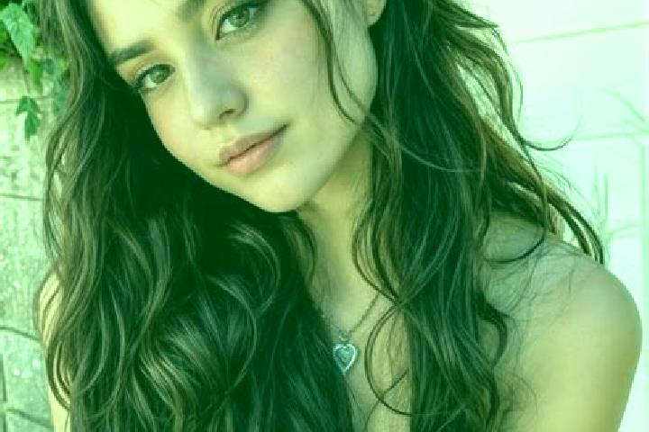Emma, 23, a blonde hazel-eyed middle eastern companion based in Montricher. Offering Domination, Dinner Date, CIM. Available for incall and outcall, day and ...