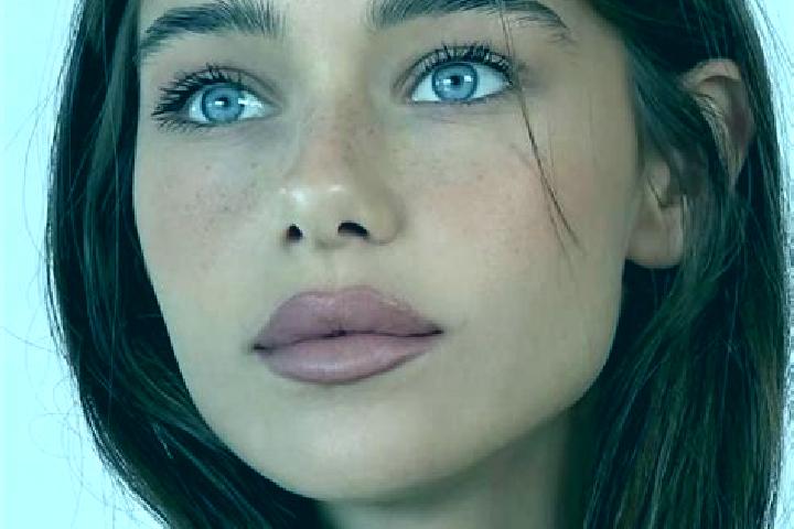 Emma, 23, a brunette brown-eyed mediterranean companion based in Sitapur. Offering Domination, Travel Companion, 69, Tantra. Available for incall and outcall...
