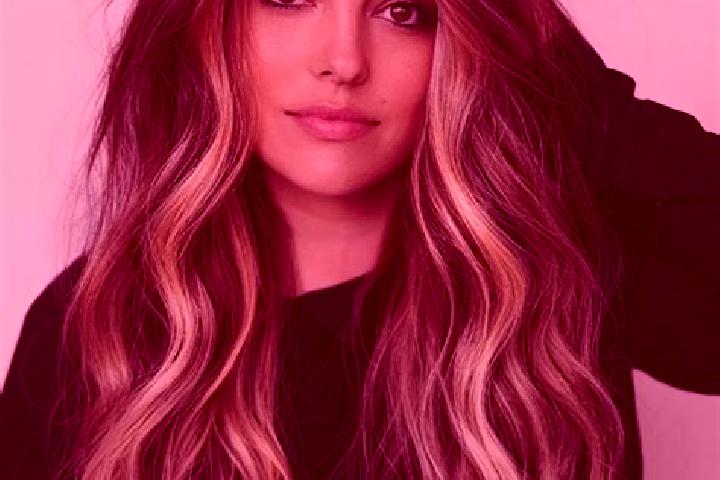 Emma, 23, a dark blonde brown-eyed caucasian companion based in Quingentole. Offering Massage, Deep French Kissing, A-Level. Available for incall and outcall...